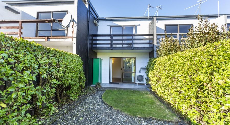  at 4/49 Waltham Road, Sydenham, Christchurch City, Canterbury