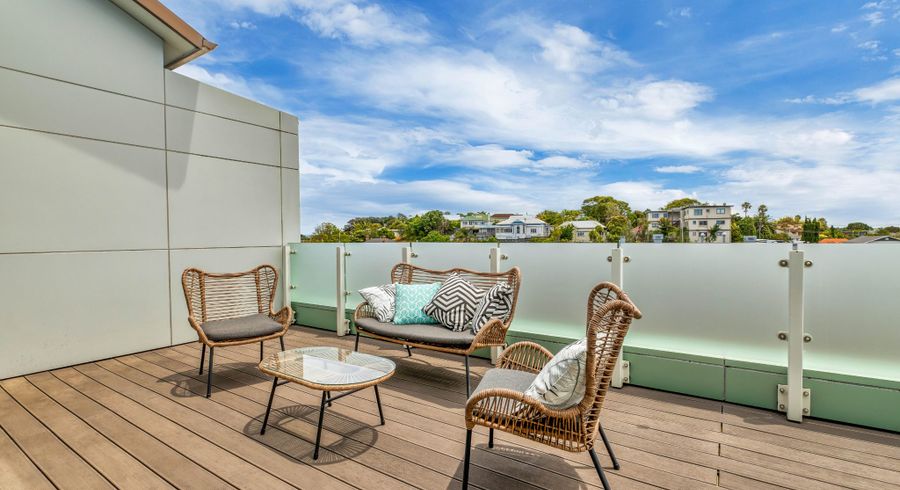  at 301/3 Morningside Drive, St Lukes, Auckland