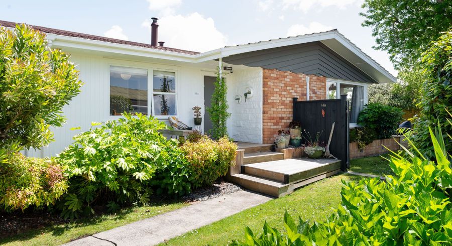  at 16A Forest Lake Road, Forest Lake, Hamilton