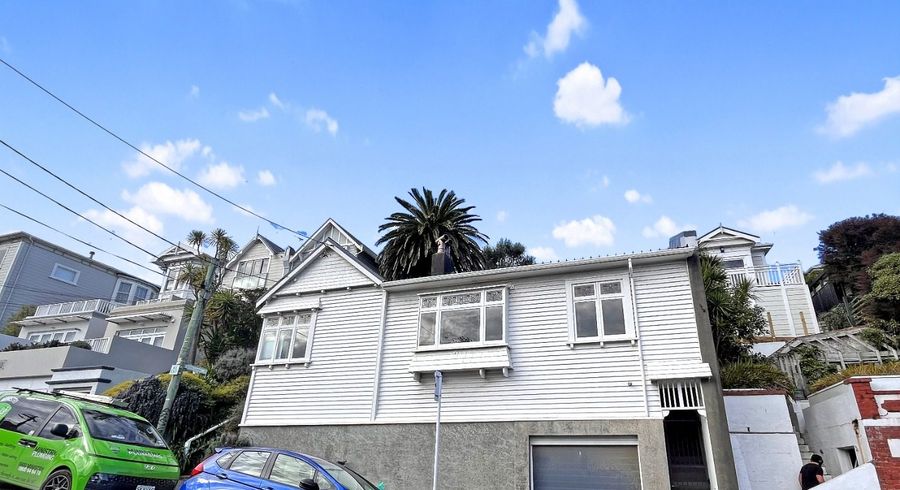  at 38 Hawker Street, Mount Victoria, Wellington