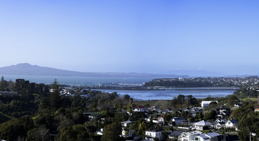  at 804/8 Middleton Road, Remuera, Auckland