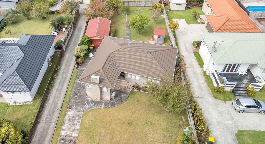  at 59 Tiroroa Ave, Te Atatu South, Waitakere City, Auckland