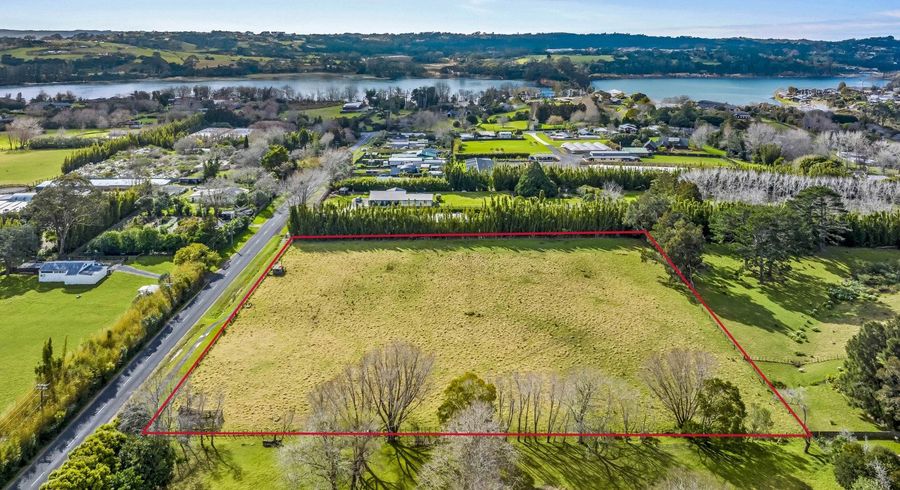  at 30 Karaka Road, Whenuapai, Waitakere City, Auckland