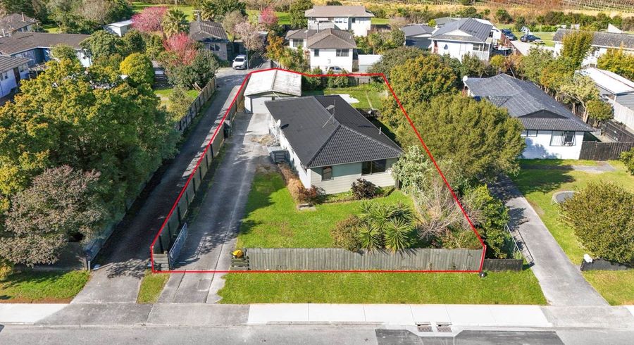  at 18 Lipton Grove, Opaheke, Papakura, Auckland