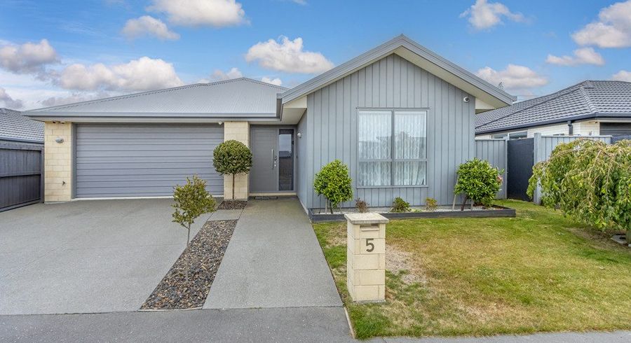 at 5 Davaar Crescent, Yaldhurst , Christchurch City, Canterbury
