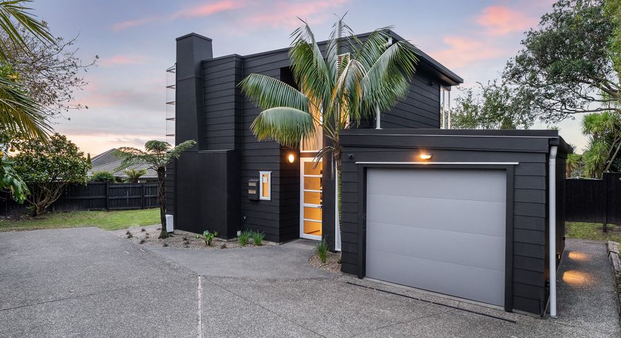  at 5B Hadfield Avenue, Waterview, Auckland