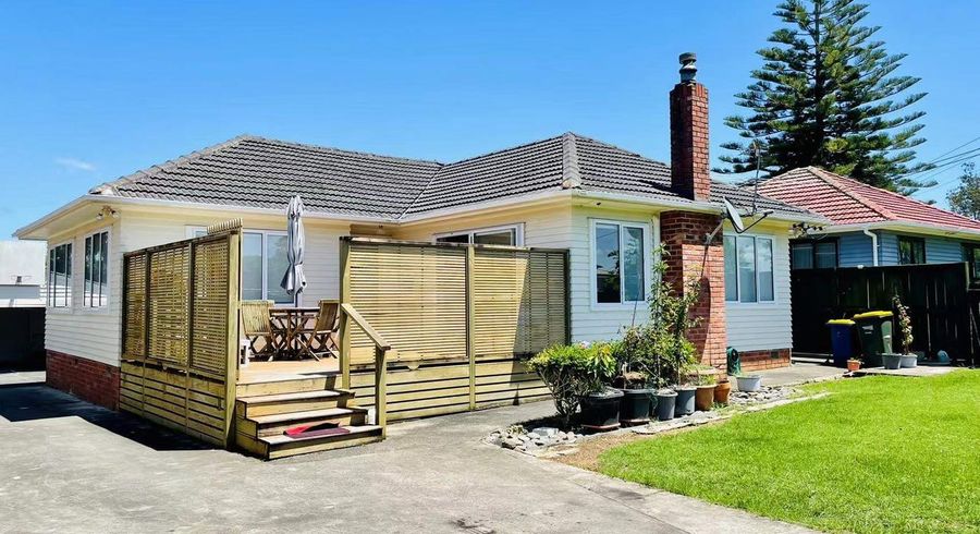  at 11 Waipani Road, Te Atatu Peninsula, Auckland