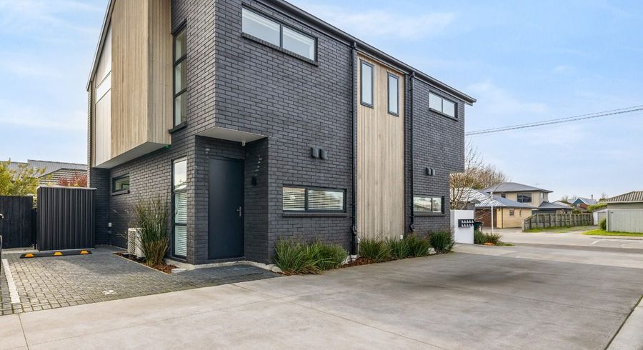  at 2/59 Waimairi Road, Ilam, Christchurch City, Canterbury