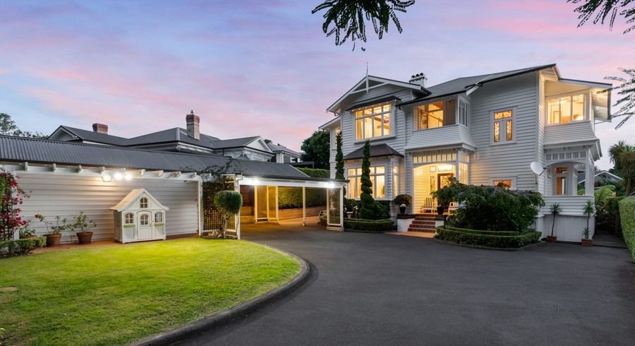  at 13 Golf Road, Epsom, Auckland