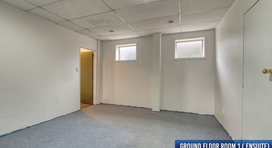  at 8 Condliffe Place, New Windsor, Auckland City, Auckland
