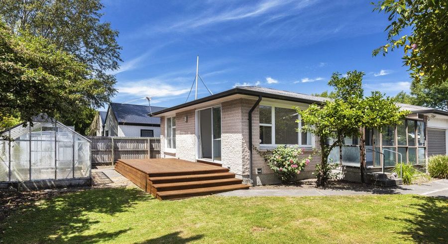  at 2/70 Proctor Street, Papanui, Christchurch