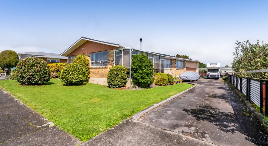  at 40 Nevada Drive, Merrilands, New Plymouth, Taranaki