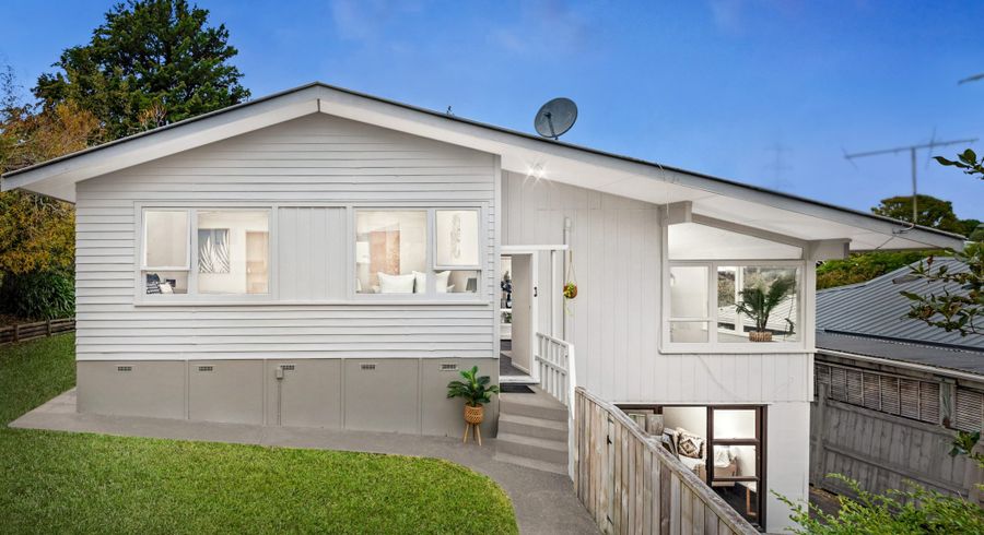  at 1/10 Oriana Avenue, Lynfield, Auckland