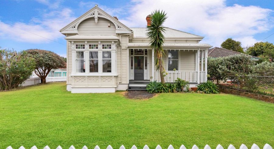  at 28 George Street, Mount Eden, Auckland City, Auckland