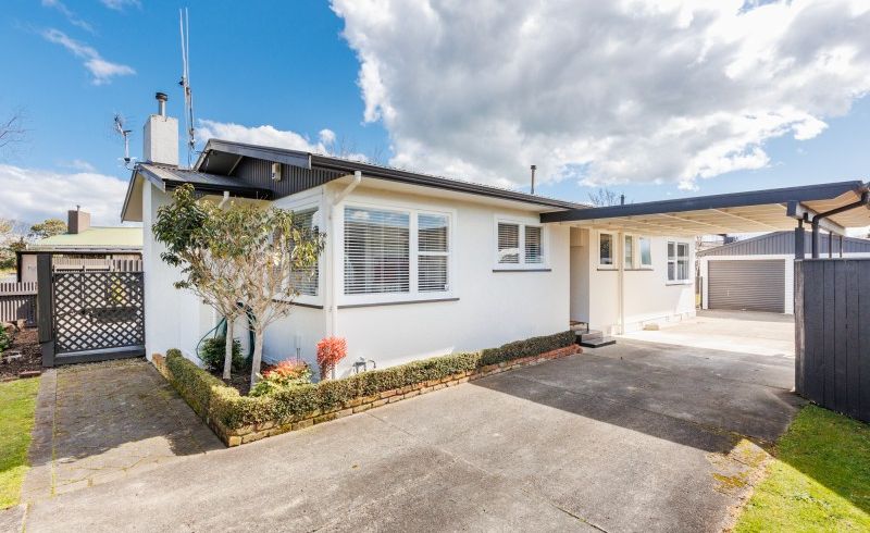  at 8 Catlins Crescent, Milson, Palmerston North