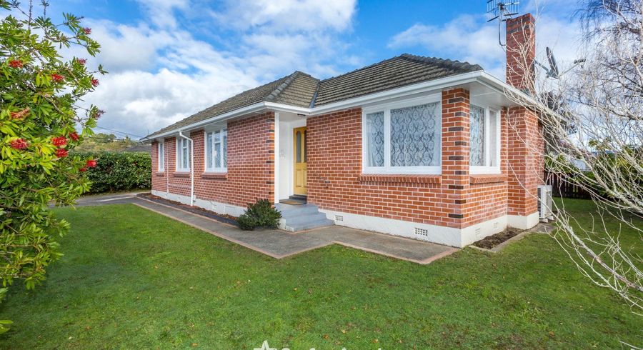  at 53 Totara Park Road, Clouston Park, Upper Hutt, Wellington