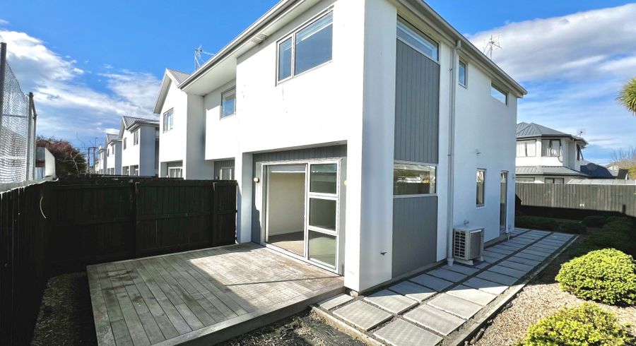  at 9/51 Hills Road, Edgeware, Christchurch City, Canterbury