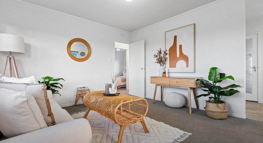  at 1/1252 Cameron Road, Gate Pa, Tauranga