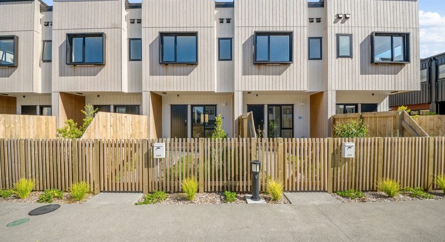  at 4-21 Tokarewa Close, Mount Wellington, Auckland City, Auckland