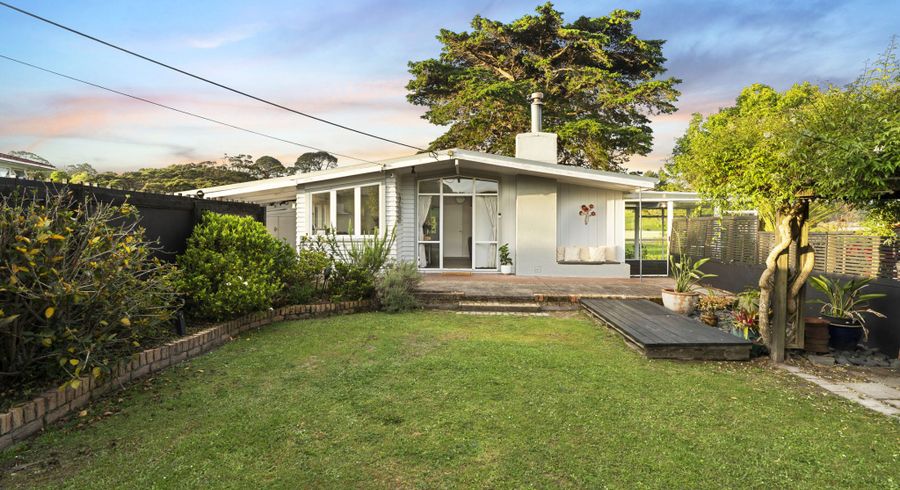  at 15 Bethells Road, Waitakere, Waitakere City, Auckland