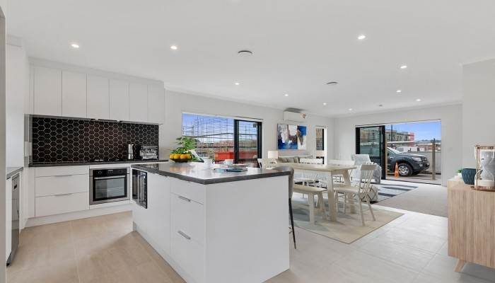  at 2 Orona Place, Takanini, Papakura, Auckland