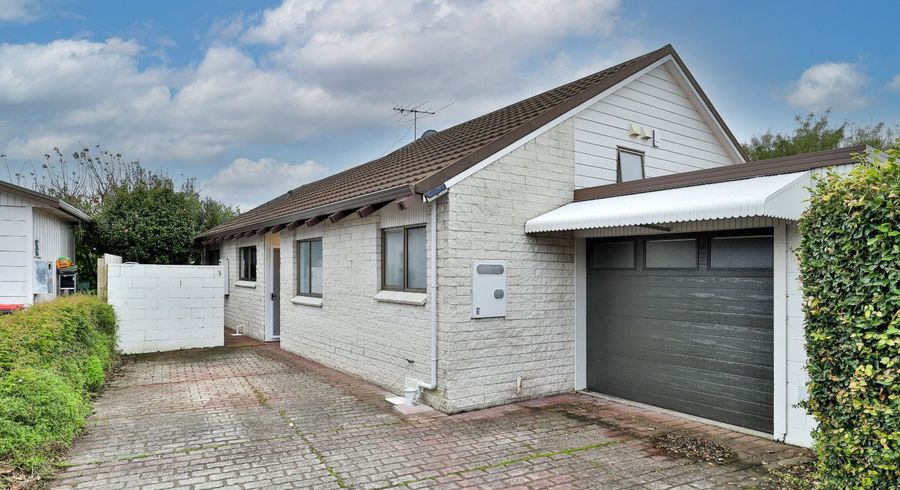  at 3/255 Meola road , Point Chevalier, Auckland City, Auckland