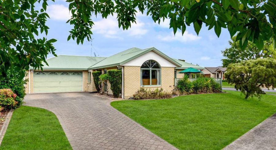  at 2 Dingwall Court, Rototuna, Hamilton