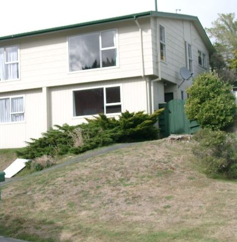  at 34B Colchester Crescent, Newlands, Wellington