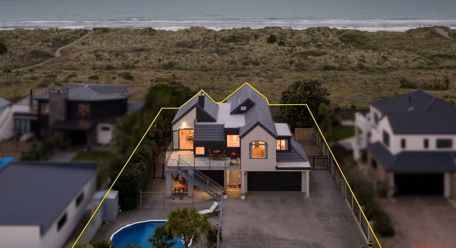  at 9 Driftwood Lane, Waimairi Beach, Christchurch City, Canterbury