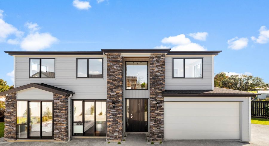  at 2D Roland Road, Greenhithe, Auckland
