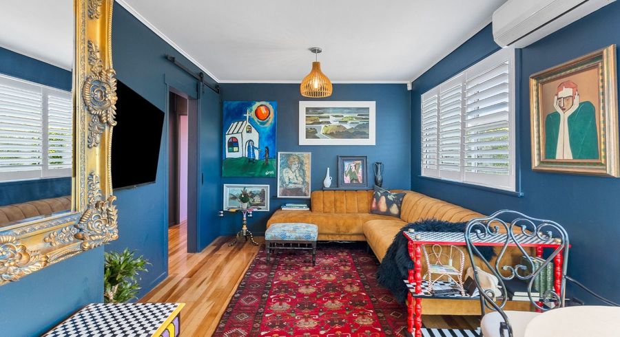  at 2/1 Neville Street, Point Chevalier, Auckland City, Auckland