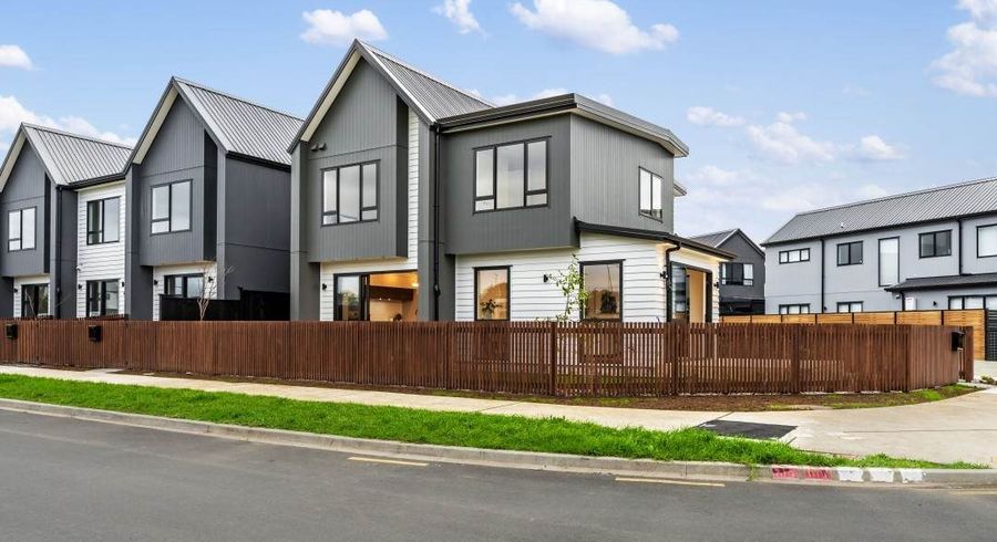  at 13  Resnik Crescent, Huapai, Rodney, Auckland