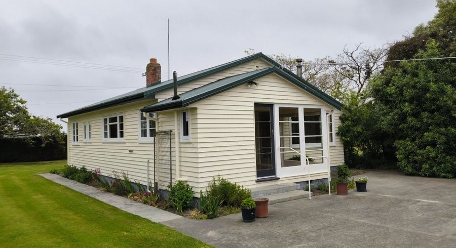  at 460 Coutts Island Road, Coutts Island, Belfast