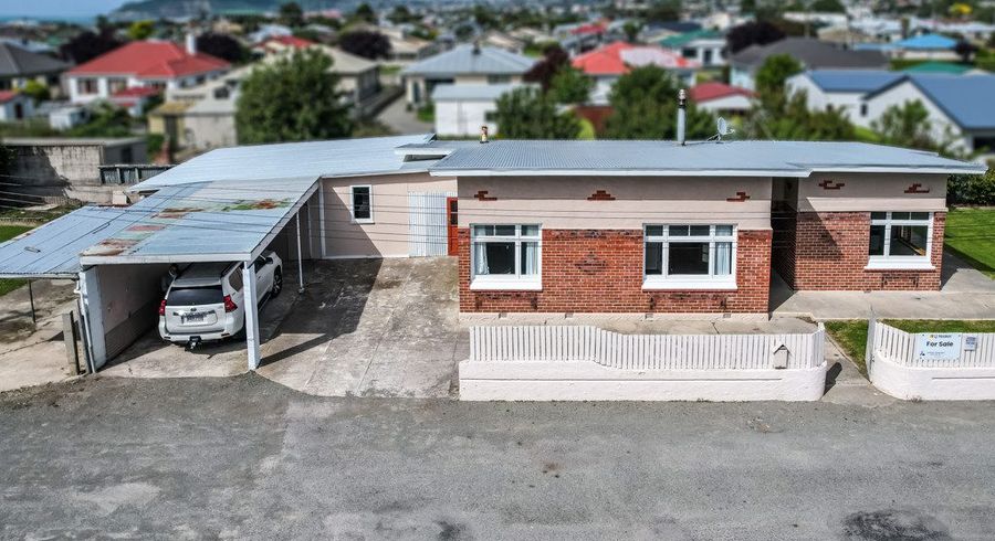 at 1 Gladstone Drive, Oamaru, Waitaki, Otago