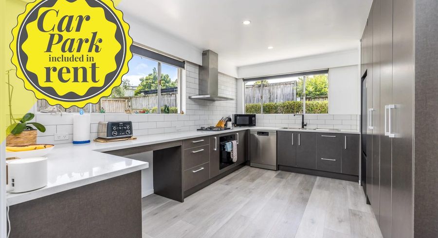  at 8 Marriott Road, Pakuranga, Manukau City, Auckland