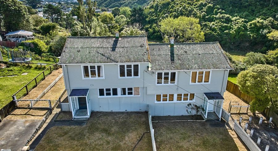  at 3 - 5 York Place, Cannons Creek, Porirua, Wellington