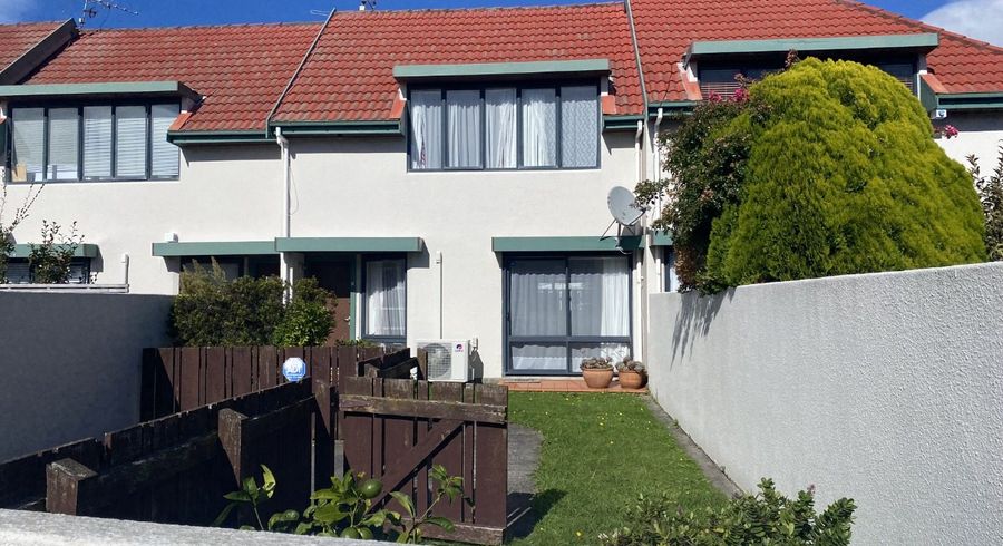  at 31 McBain Grove, Avalon, Lower Hutt, Wellington