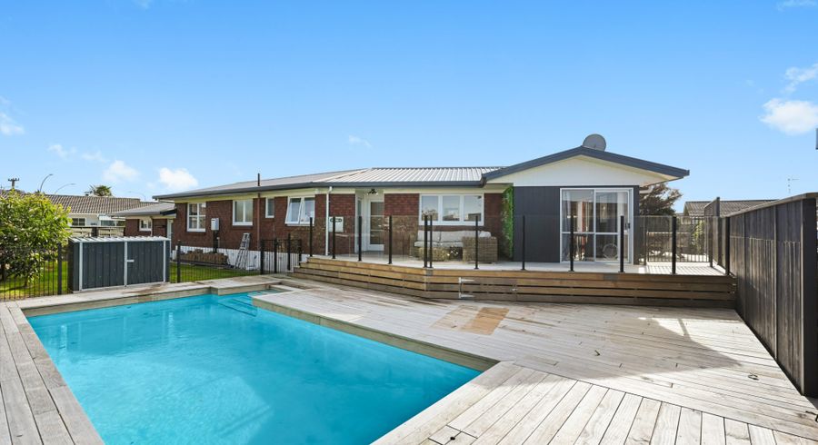  at 4 Glading Place, St Andrews, Hamilton