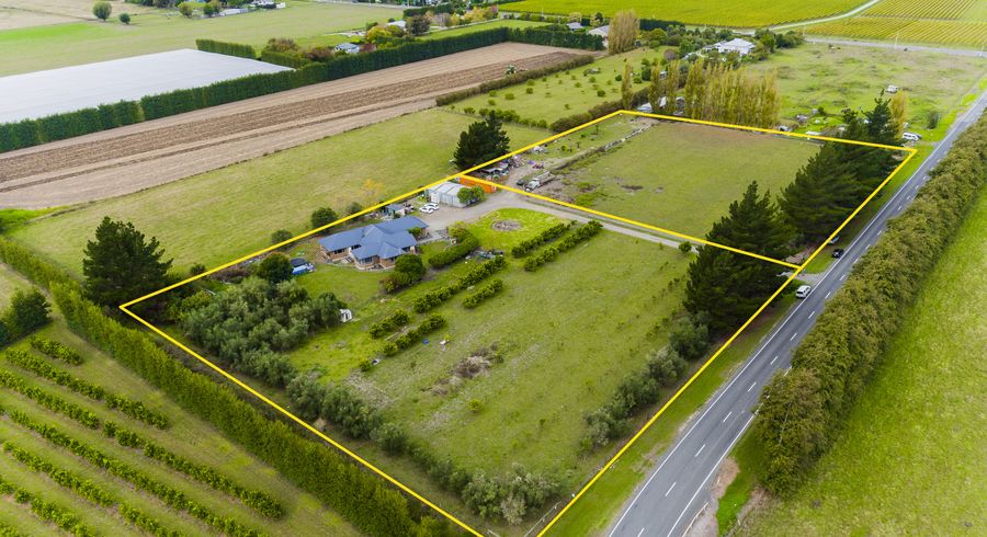  at 32 Bushmere Road, Gisborne