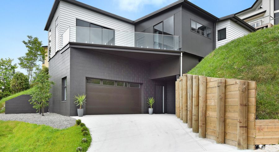  at 8A Mccarthy Grove, Clouston Park, Upper Hutt