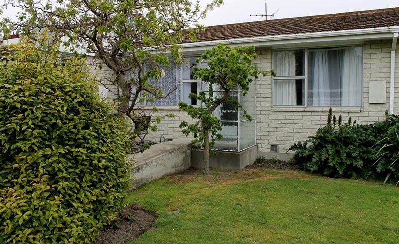  at 2/109 Middlepark Road, Sockburn, Christchurch