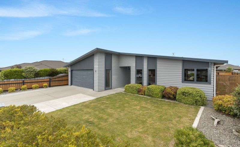  at 32 Tennyson Avenue, Kelvin Grove, Palmerston North