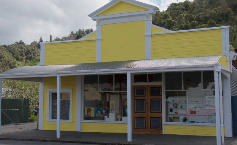  at 25 Broadway, Mangaweka