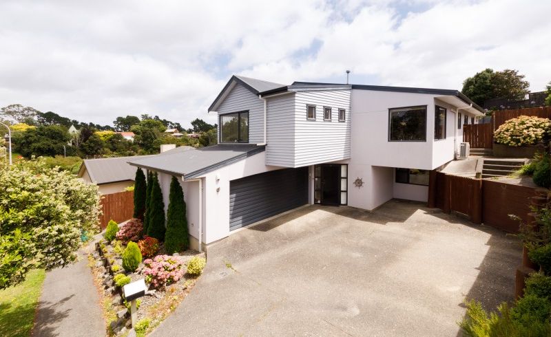  at 7 Ruapehu Drive, Fitzherbert, Palmerston North
