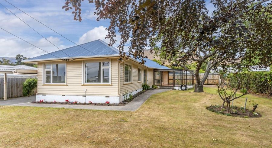  at 253 Port Hills Road, Heathcote Valley, Christchurch