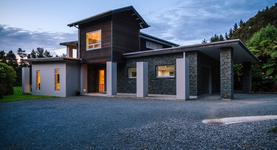  at 71 Cottle Park Drive, Normandale, Lower Hutt