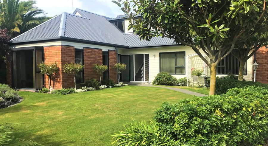  at 36 Oregon Place, Burwood, Christchurch