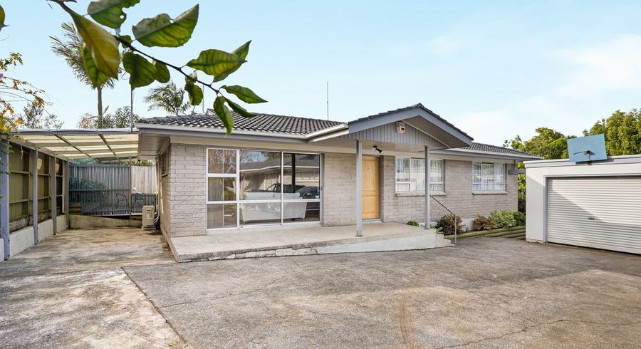  at 2/12 Park Estate Road, Rosehill, Papakura