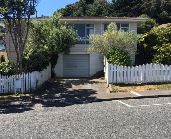  at 97 Jamaica Drive, Grenada North, Wellington