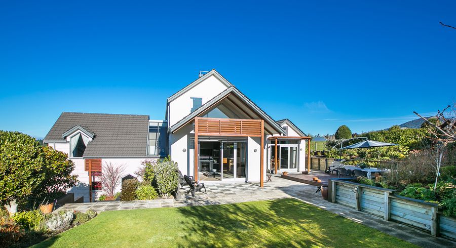  at 11 Holyport Close, Fairfield, Dunedin